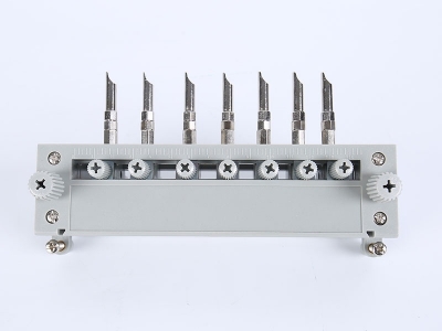 HH301三相国网PC背出线表座（165MM-孔距，七滑块，M8-螺杆）